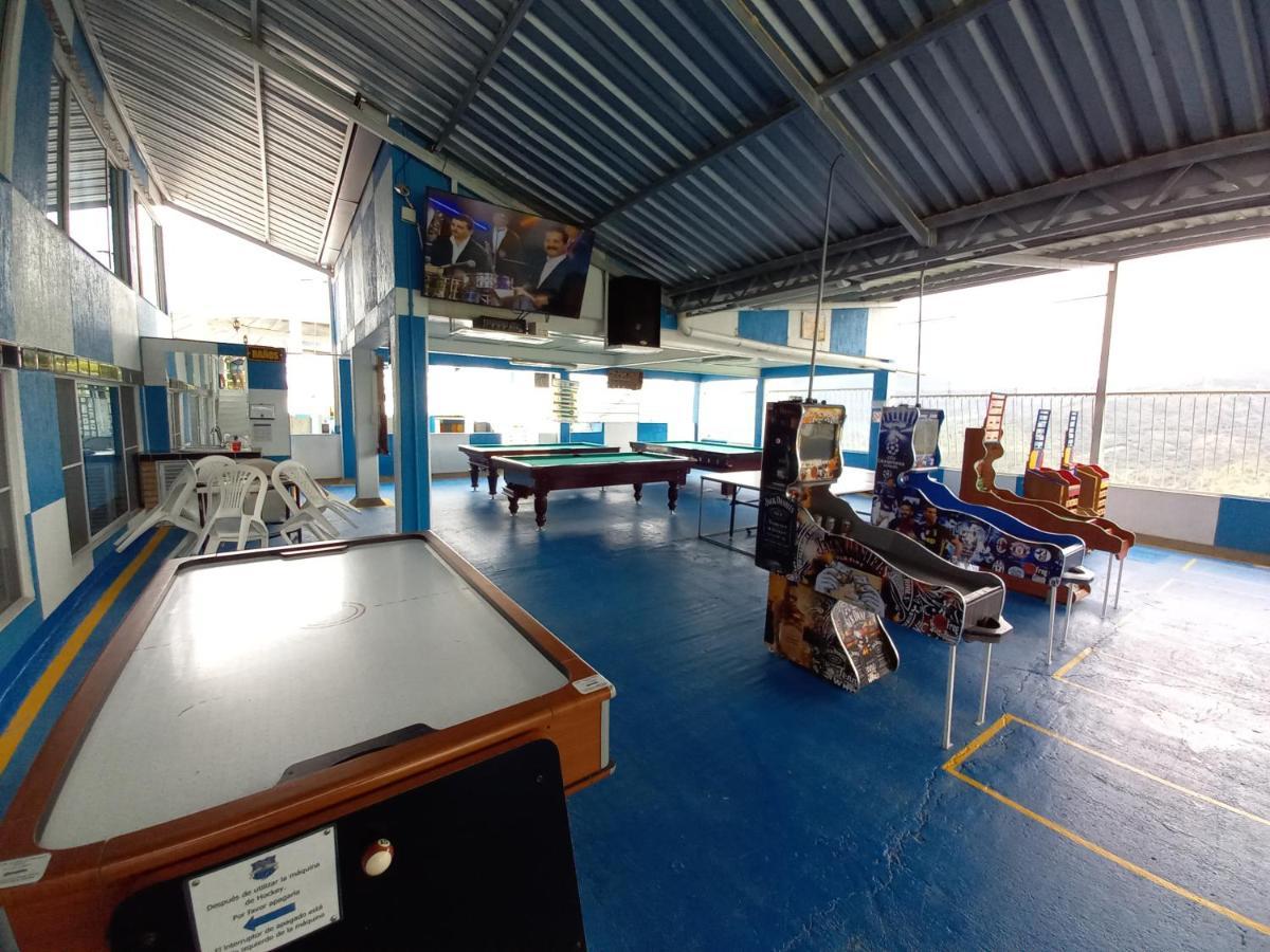 Hotel Barcelona Chinauta Ngoại thất bức ảnh