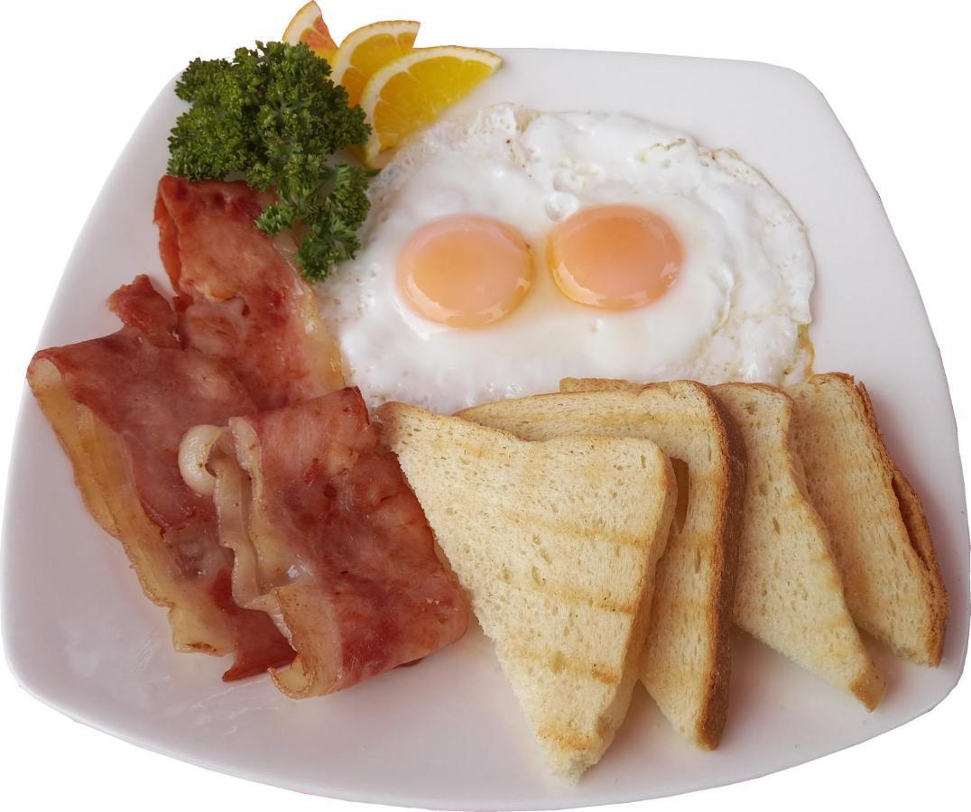 Hotel Barcelona Chinauta Ngoại thất bức ảnh