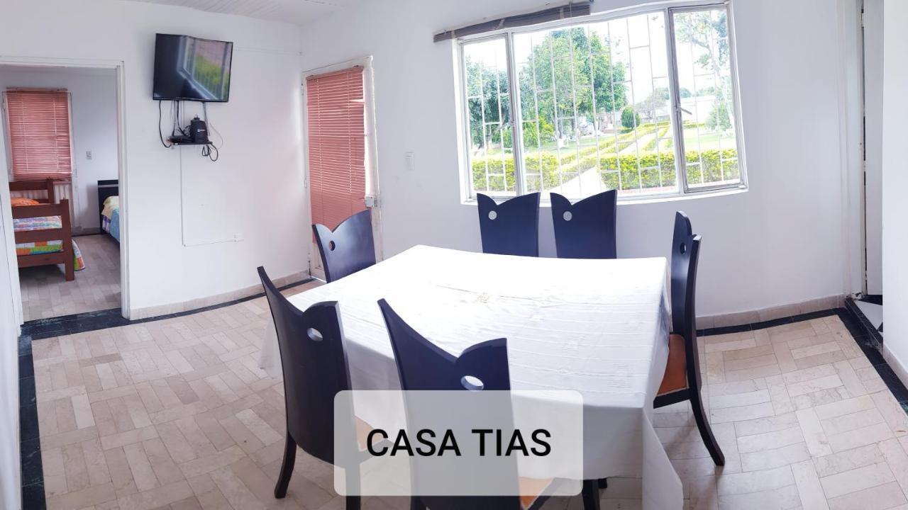 Hotel Barcelona Chinauta Ngoại thất bức ảnh